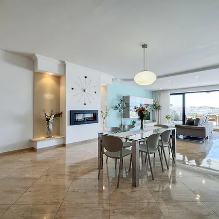 Lejlighed Seafront Terrace With A Breathtaking Valletta View Sliema