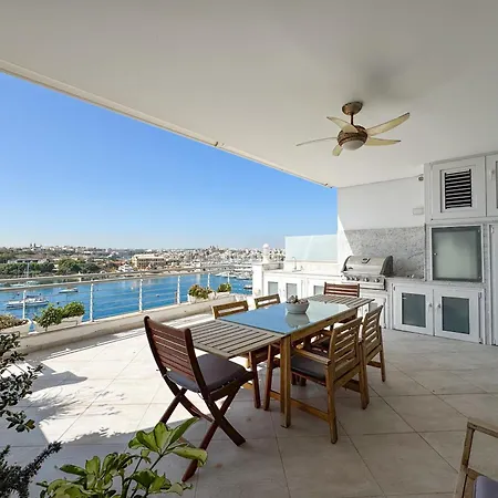 Lejlighed Seafront Terrace With A Breathtaking Valletta View
