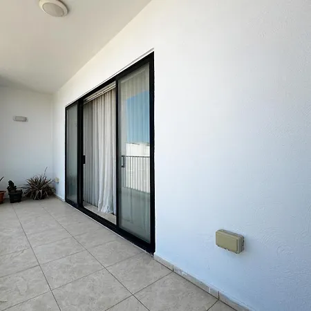 Lejlighed Seafront Terrace With A Breathtaking Valletta View *