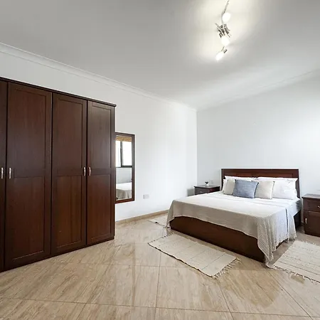 Seafront Terrace With A Breathtaking Valletta View Apartment Sliema