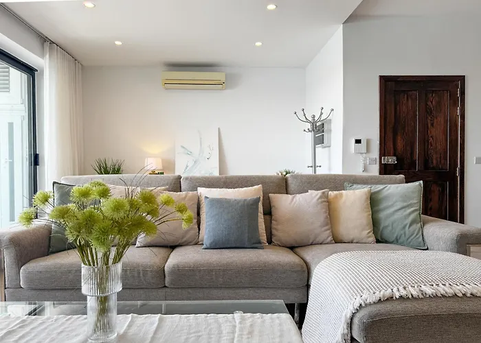 Διαμέρισμα Seafront Terrace With A Breathtaking Valletta View *