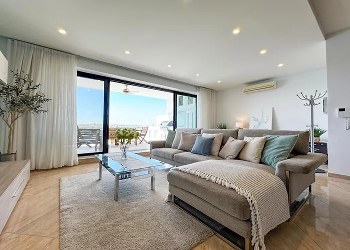 Seafront Terrace With A Breathtaking Valletta View Σλιέμα